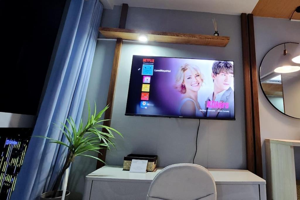 Luxestaysmnl Coastal Chic Netflx 380Mbps Pool Bgc Manila Kültér fotó